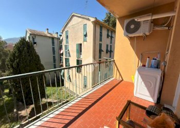 Four-room apartment Via Cravasco, Genova (neighborhood Voltri) - photo 4
