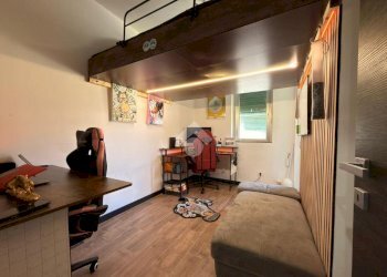 Four-room apartment Via Cravasco, Genova (neighborhood Voltri) - photo 19