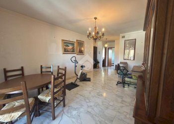 Apartment Via Pietra Ligure, Genova (neighborhood Voltri) - photo 8