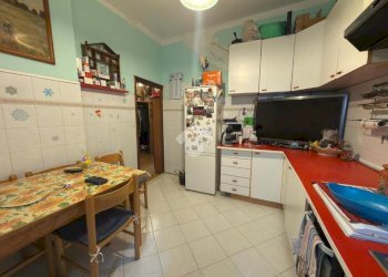 Three-room apartment Via sotto I volti, Genova (neighborhood Voltri) - photo 2