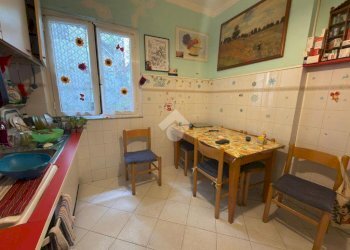 Three-room apartment Via sotto I volti, Genova (neighborhood Voltri) - photo 13