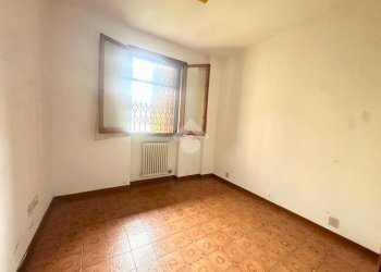 Three-room apartment Viale Pablo Picasso, Ravenna (neighborhood Lido Adriano) - photo 12