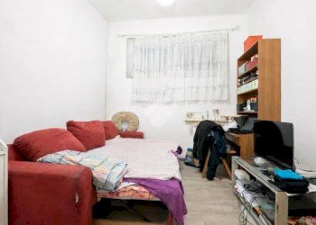 Four-room apartment Via Tortona, Genova (neighborhood Marassi) - photo 15
