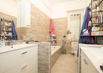 Four-room apartment Via Tortona, Genova (neighborhood Marassi) - photo 25