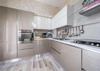 Three-room apartment Via Parigi, Parma (neighborhood San Lazzaro) - photo 9
