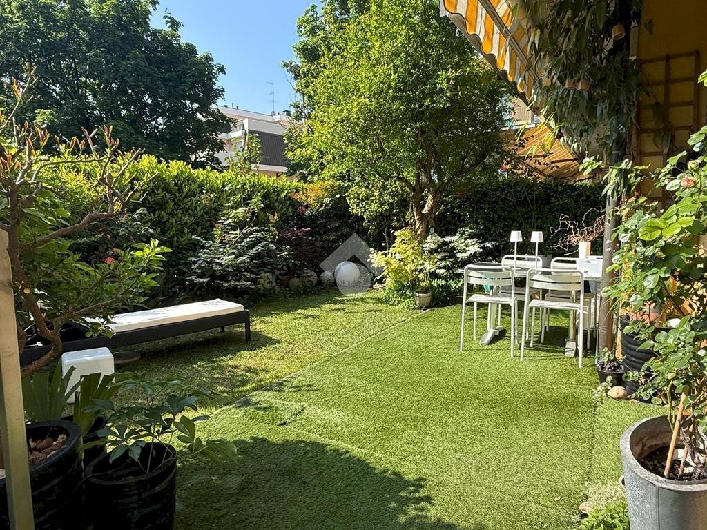 Three-room apartment Via Oberdan, Legnano - photo 1