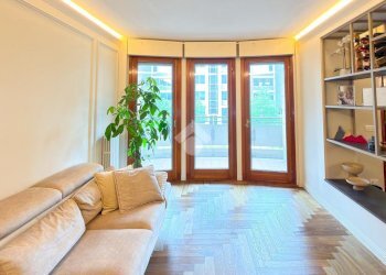 Four-room apartment Via Bruxelles, San Donato Milanese - photo 1
