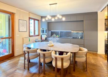 Four-room apartment Via Bruxelles, San Donato Milanese - photo 4