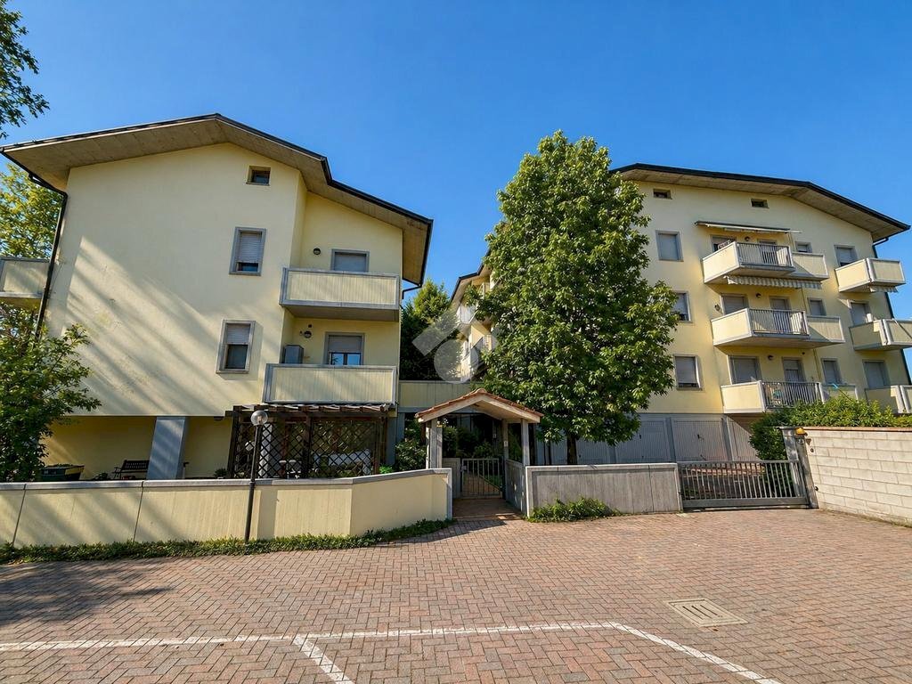 Four-room apartment Viale dell'Appennino, Forlì - photo 3