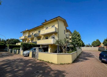Four-room apartment Viale dell'Appennino, Forlì - photo 2