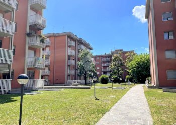 Three-room apartment Via S.Siro, Cornaredo - photo 1