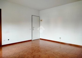 Two-room apartment Via Gioacchino Rossini, Cesano Boscone - photo 4