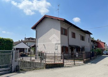 Casa semi indipendente Via Trento E Trieste, Casalmaiocco - foto 1