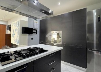 Three-room apartment Via Sandro Pertini, Cambiago - photo 18