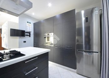 Three-room apartment Via Sandro Pertini, Cambiago - photo 20