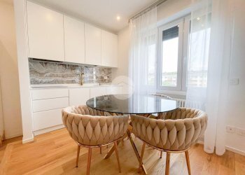 Two-room apartment Viale G. Matteotti, Cusano Milanino - photo 3