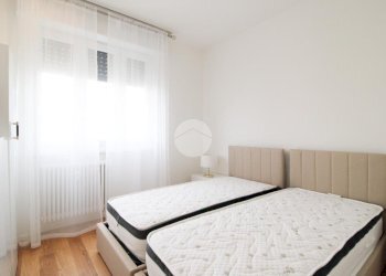 Two-room apartment Viale G. Matteotti, Cusano Milanino - photo 9