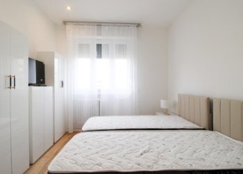 Two-room apartment Viale G. Matteotti, Cusano Milanino - photo 10