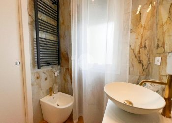 Two-room apartment Viale G. Matteotti, Cusano Milanino - photo 15