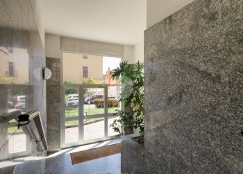 Two-room apartment Via Monte Sabotino, Bollate - photo 3
