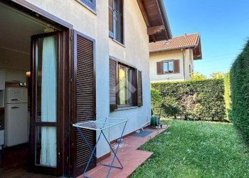 Villa Via zara, Misinto - foto 9