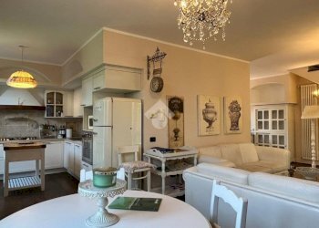 Villa Via zara, Misinto - foto 11
