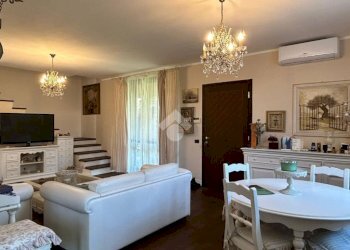 Villa Via zara, Misinto - foto 14