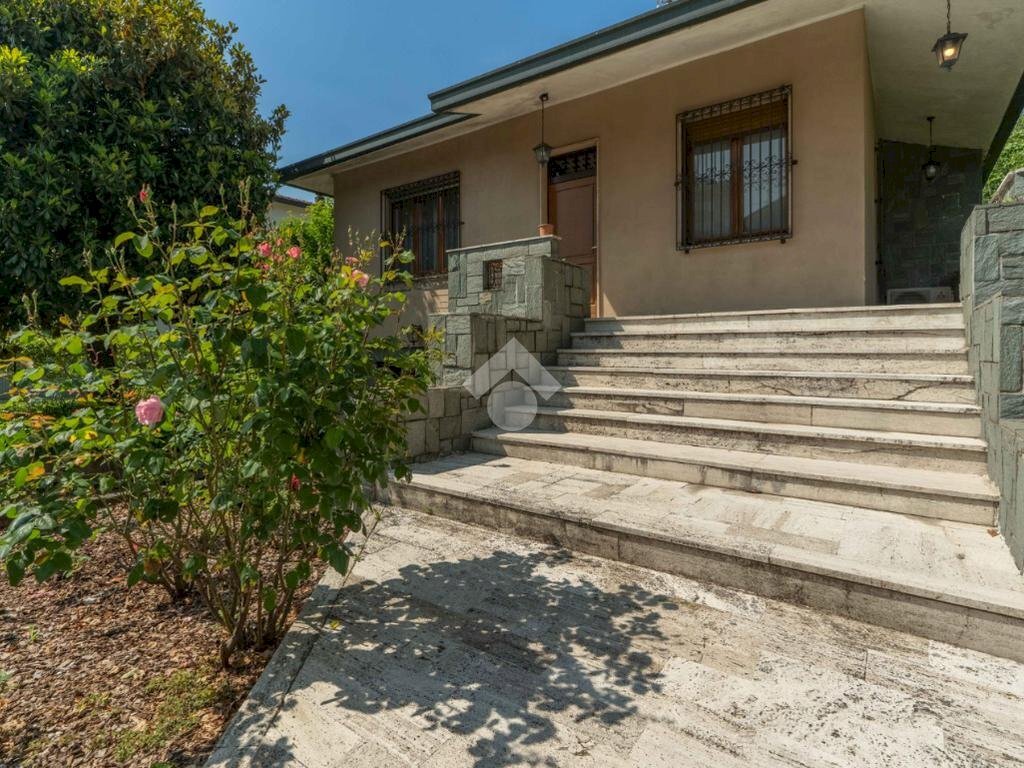 Villa Via Tito Schipa, Trezzano sul Naviglio - photo 2