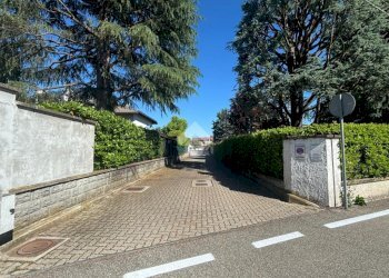Box Via Nino Costa, Chivasso - photo 1