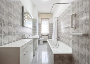 Three-room apartment Via XI Febbraio, Trezzo sull'Adda - photo 12
