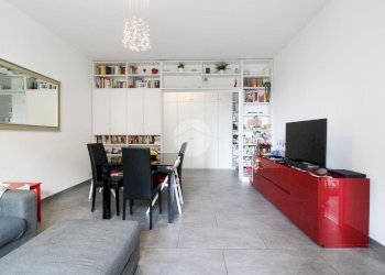 Three-room apartment Via Antonio Gramsci, Cormano - photo 4