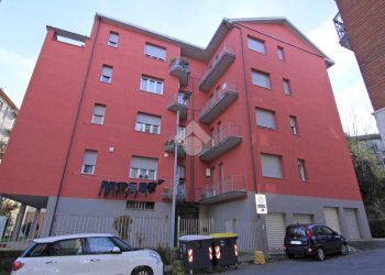 Four-room apartment Via Papa Giovanni XXIII, Serravalle Scrivia - photo 1