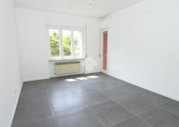 Four-room apartment Via Papa Giovanni XXIII, Serravalle Scrivia - photo 4