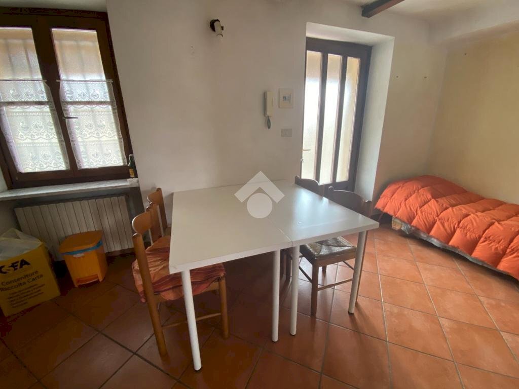Two-room apartment Salita san bernardo, Saluzzo - photo 2