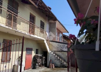 Independent house Via Villafranca, Vigone - photo 1