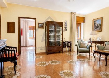 Foto 8 - Four-room apartment via puglia
 
12, Carolei - photo 8