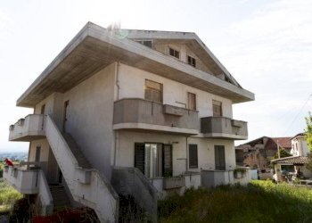 Foto 3 - Independent house Via Magazzeno
 
11, Cappelle sul Tavo - photo 3