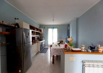 Foto 11 - Independent house Via Magazzeno
 
11, Cappelle sul Tavo - photo 11