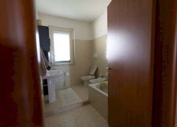 Foto 13 - Independent house Via Magazzeno
 
11, Cappelle sul Tavo - photo 13