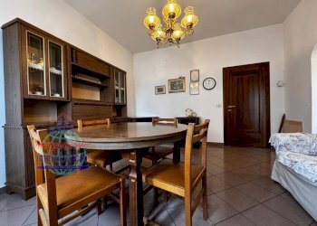 Foto 5 - Four-room apartment VIA XXV APRILE 1945
 
3, Galliera - photo 5
