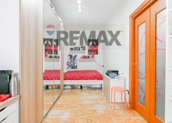 Camera / camera da letto - Quadrilocale Via Milano
 
81, Cologno Monzese - foto 11