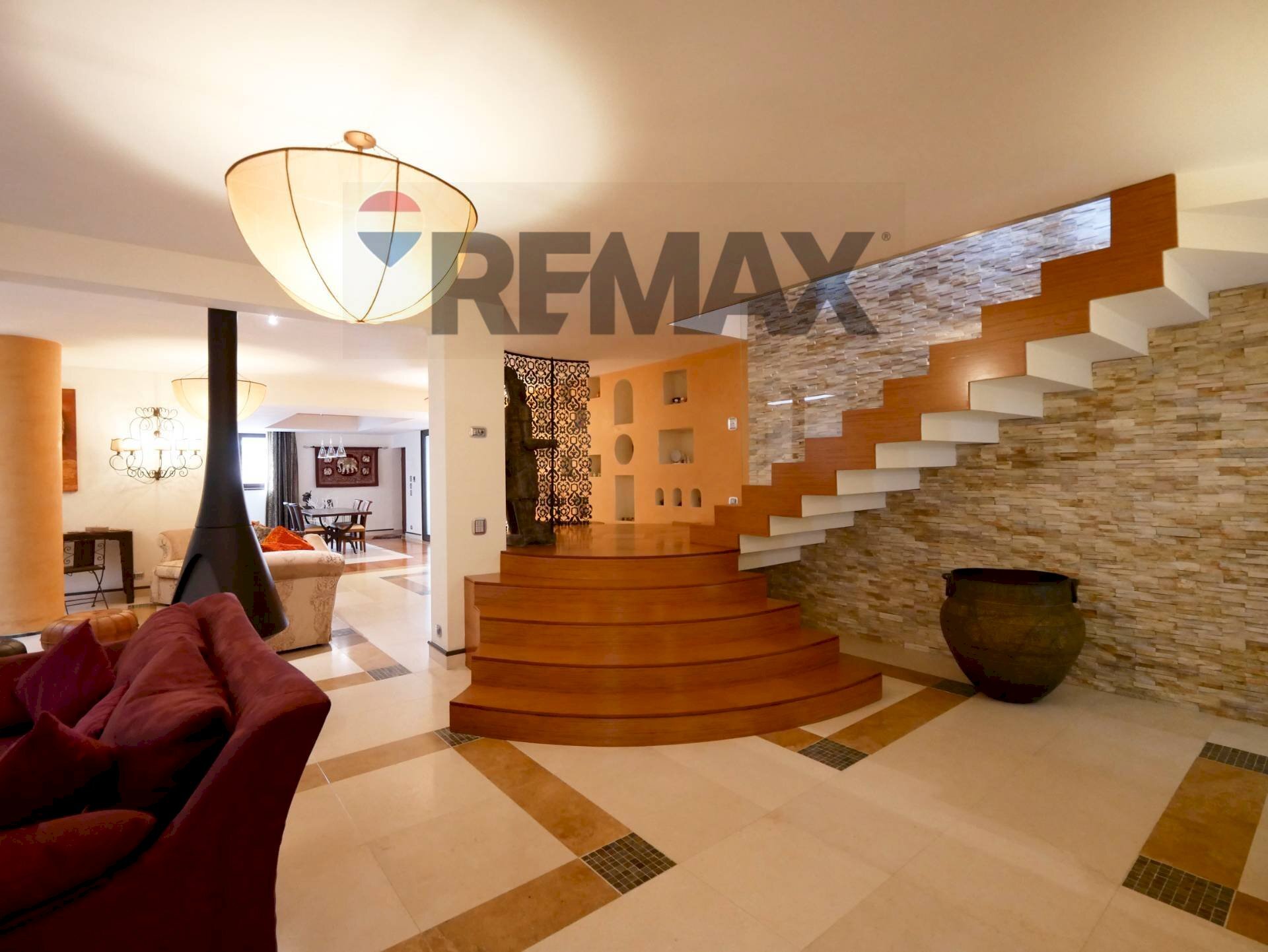 Scale - Semi-detached house Via Madonna di Loreto
 
12, Valenzano - photo 1