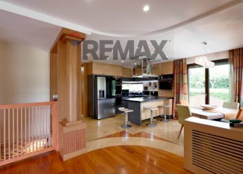 Cucina - Semi-detached house Via Madonna di Loreto
 
12, Valenzano - photo 8