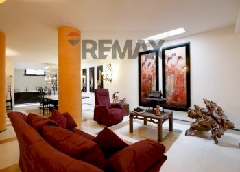 Soggiorno - Semi-detached house Via Madonna di Loreto
 
12, Valenzano - photo 18