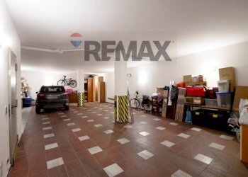 Palestra - Semi-detached house Via Madonna di Loreto
 
12, Valenzano - photo 32