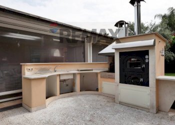 Terrazza - Semi-detached house Via Madonna di Loreto
 
12, Valenzano - photo 35