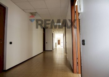 Hall / corridoio - Ufficio via Cavour
 
31, Varese - foto 12