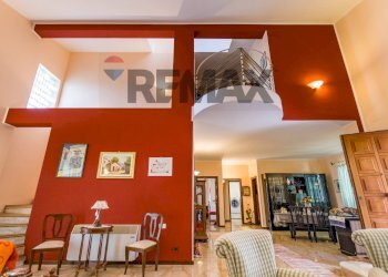 Sala da pranzo - Villa SP20 6 -   CONTRADA CACULLA
 
3, Monreale - photo 21