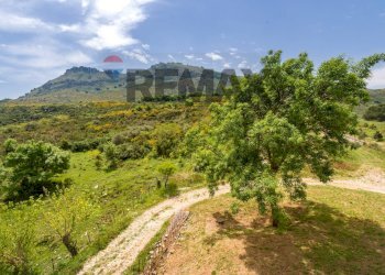 Vista delle montagne - Villa SP20 6 -   CONTRADA CACULLA
 
3, Monreale - photo 58