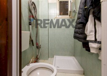 Bagno - Attività Commerciale Via Aurora
 
6, Catania - foto 22